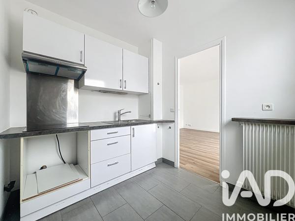 Location appartement 2 pièces 42,56 m² Paris 15