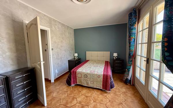 Appartement à vendre    3 pièces • 123 m2 Frontignan