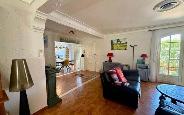 Appartement à vendre    3 pièces • 123 m2 Frontignan