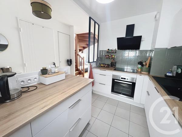 Appartement F3 à vendre  3 pièces - 60,77 m2 LE KREMLIN BICETRE - 94