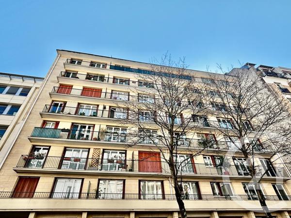 Appartement F2 à vendre  2 pièces - 40 m2 PARIS - 75015