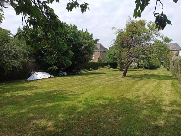 Maison à vendre à Combourg en Ille-et-Vilaine (35270), ref : 091-708   
COMBOURG