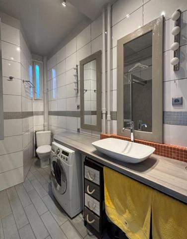 La campagne à Paris - Agréable deux-pièces entièrement refait à neuf, à deux pas du parc Georges-Brassens