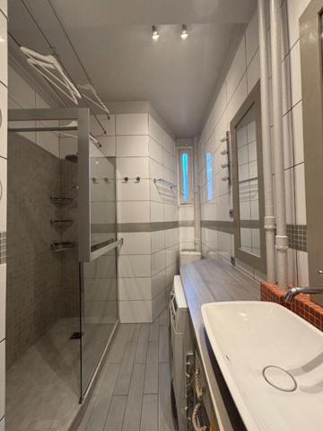 La campagne à Paris - Agréable deux-pièces entièrement refait à neuf, à deux pas du parc Georges-Brassens