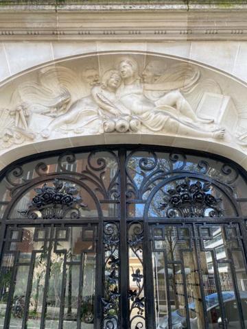 La campagne à Paris - Agréable deux-pièces entièrement refait à neuf, à deux pas du parc Georges-Brassens