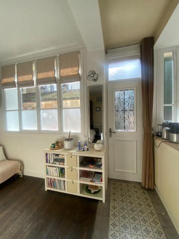 La campagne à Paris - Agréable deux-pièces entièrement refait à neuf, à deux pas du parc Georges-Brassens