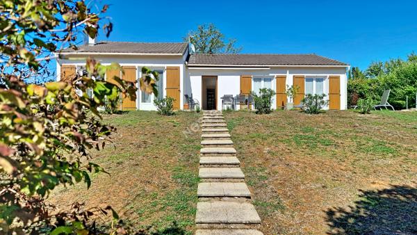 Maison à vendre à VIVONNE  : DE L'ESPACE ET DES HISTOIRES À ÉCRIRE !