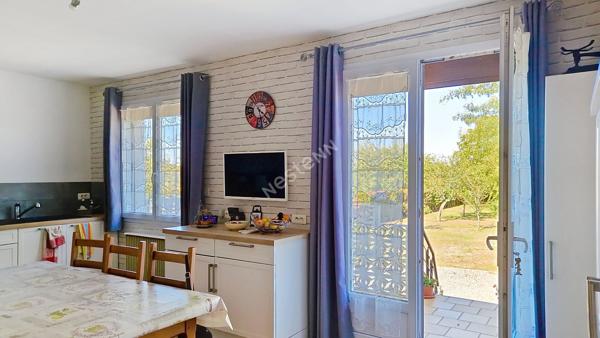Maison à vendre à VIVONNE  : DE L'ESPACE ET DES HISTOIRES À ÉCRIRE !
