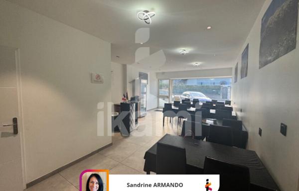 Fonds De Commerce de 100 m²