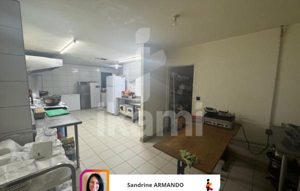 Fonds De Commerce de 100 m²