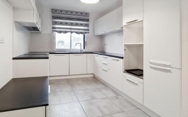 Maison à vendre    5 pièces •  Saint-Pierre-des-Corps