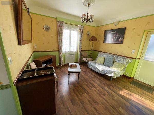 Maison à vendre à Bagnoles-de-l'Orne-Normandie dans l'Orne (61140), ref : 577