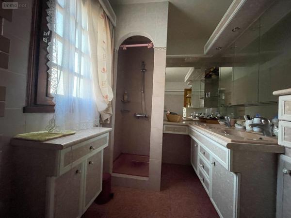 Maison à vendre à Bagnoles-de-l'Orne-Normandie dans l'Orne (61140), ref : 577