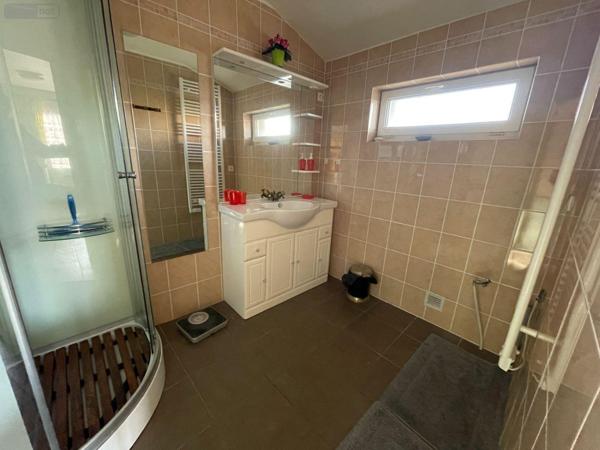 Maison à vendre à Bagnoles-de-l'Orne-Normandie dans l'Orne (61140), ref : 577