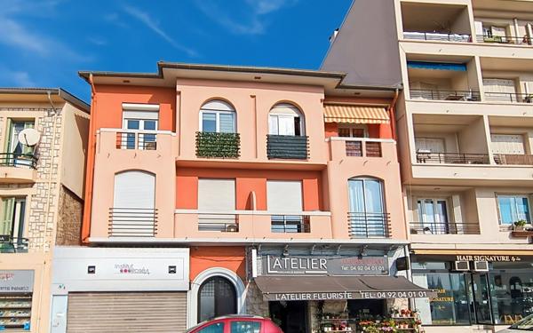 Appartement à vendre    3 pièces •  Saint-Laurent-du-Var