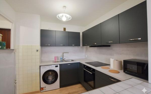 Appartement à louer    2 pièces • 28,15 m2 Saint-Jean-de-Luz