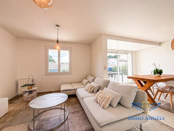 Maison 227 m2 sur terrain 1090 m2.