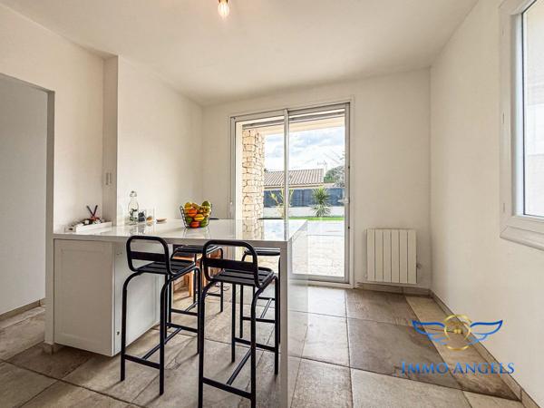 Maison 227 m2 sur terrain 1090 m2.