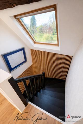 Maison à SAINT-MARTIN-DU-FOUILLOUX, 49170 - 6 pièces 160m²