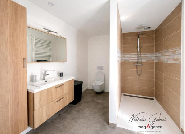 Maison à SAINT-MARTIN-DU-FOUILLOUX, 49170 - 6 pièces 160m²