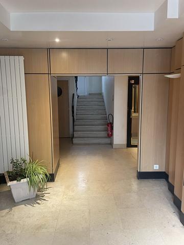 APPARTEMENT T1BIS AU CENTRE-VILLE