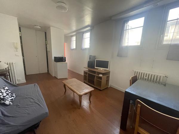 APPARTEMENT T1BIS AU CENTRE-VILLE