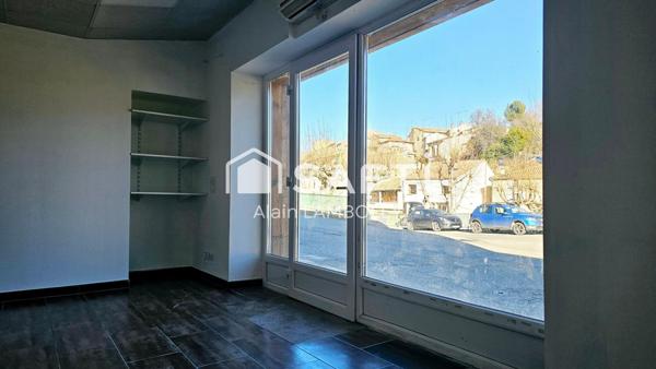 Local commercial au cœur de La Brillanne – 45 m² + réserve de 50m2
