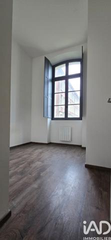 Location appartement 2 pièces 48 m² Laon
