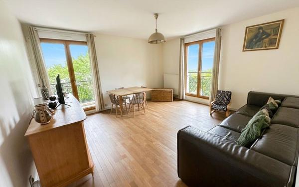 Appartement à vendre    2 pièces • 53,40 m2 Le Raincy