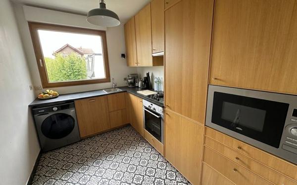 Appartement à vendre    2 pièces • 53,40 m2 Le Raincy