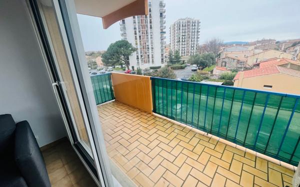 Appartement à louer    2 pièces • 45 m2 Perpignan