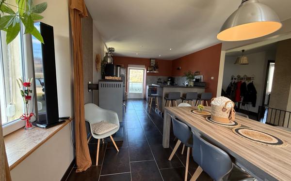 Maison à vendre    4 pièces •  Le Thillot