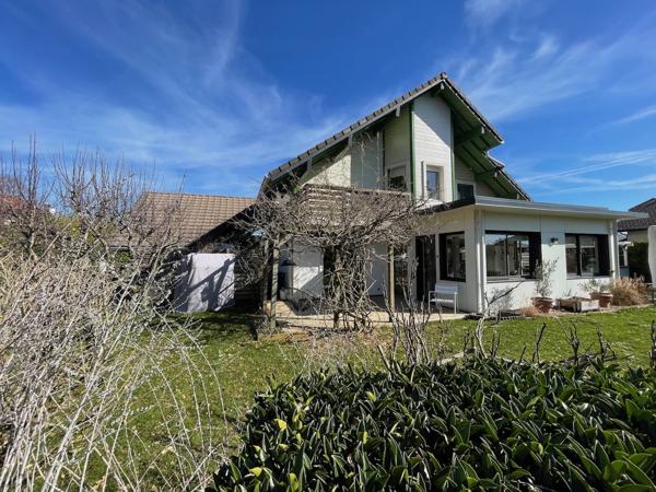 Divonne-les-Bains (01220) Maison familiale 4 chambres - Calme, nature et confort moderne