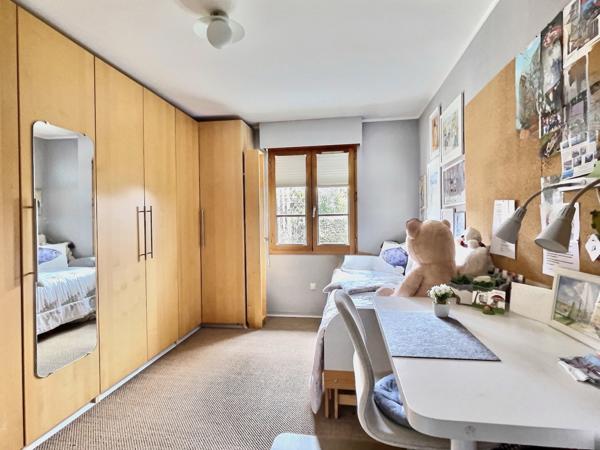 Divonne-les-Bains (01220) Maison familiale 4 chambres - Calme, nature et confort moderne