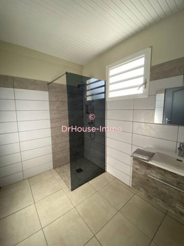 Appartement à louer 3 pièces de 74 m²