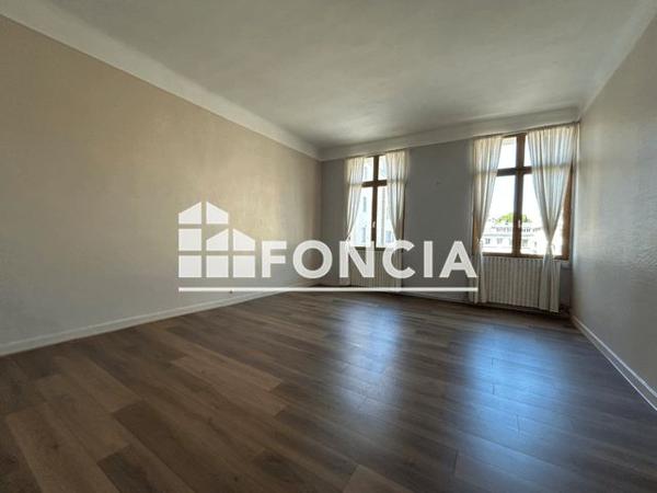 Location Appartement 3 pièces 84.94 m² - 6 RUE ARMAND CARREL Rouen 76000