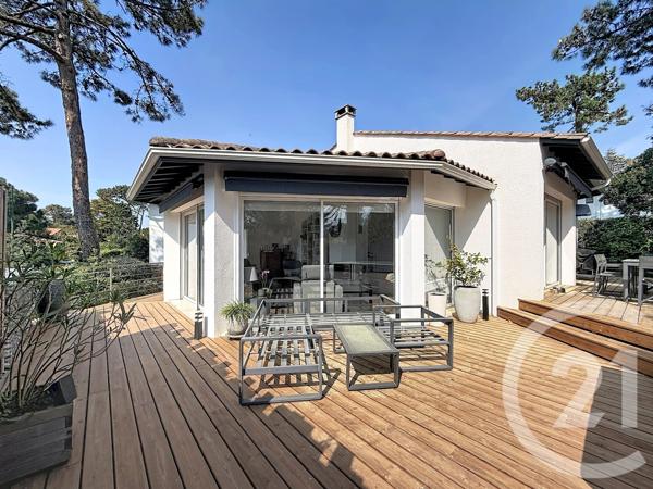 Maison à vendre  5 pièces - 134 m 2   ARCACHON  - 33