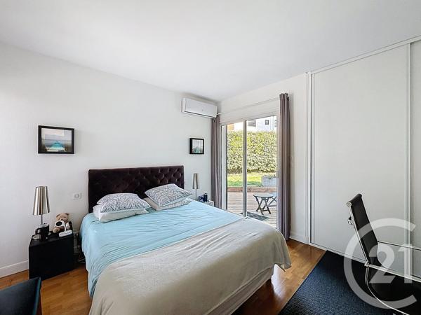 Maison à vendre  5 pièces - 134 m 2   ARCACHON  - 33