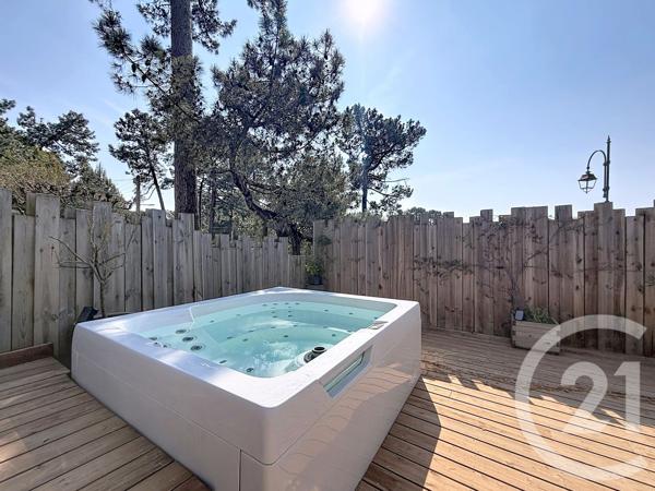 Maison à vendre  5 pièces - 134 m 2   ARCACHON  - 33