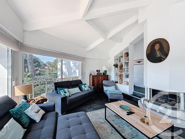 Maison à vendre  5 pièces - 134 m 2   ARCACHON  - 33