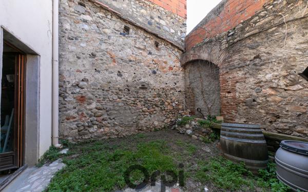 Maison à vendre    3 pièces •  Estagel