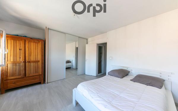 Maison à vendre    3 pièces •  Estagel