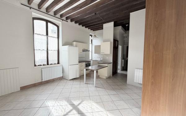 Appartement à louer    1 pièce •  Triel-sur-Seine