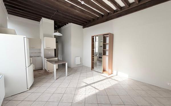 Appartement à louer    1 pièce •  Triel-sur-Seine