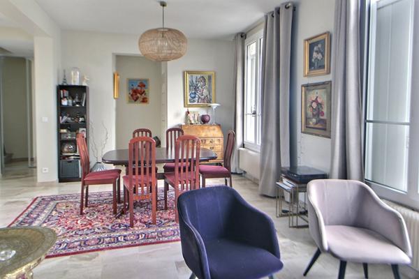 Maison de style_Coup de coeur_Verneuil 6 pièce(s) 130 m2 499 000 € ** - Référence 1069