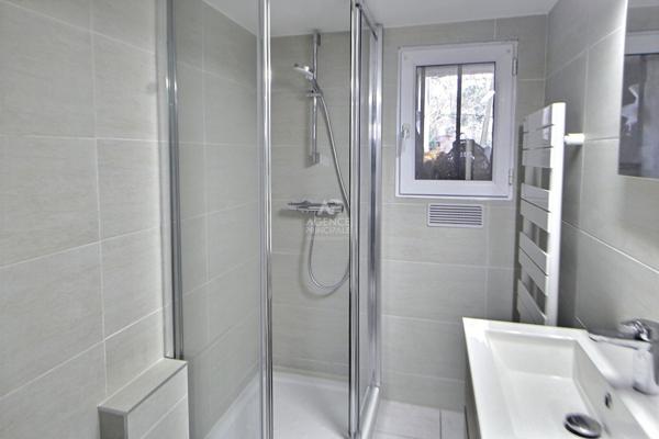 Maison de style_Coup de coeur_Verneuil 6 pièce(s) 130 m2 499 000 € ** - Référence 1069