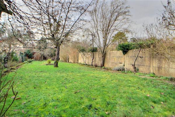 Maison de style_Coup de coeur_Verneuil 6 pièce(s) 130 m2 499 000 € ** - Référence 1069