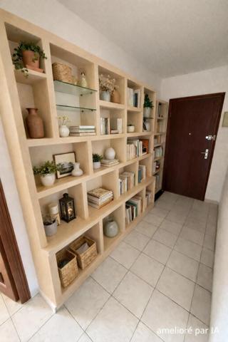 T3 avec terrasse le centre ville de Folelli à pied