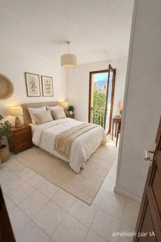 T3 avec terrasse le centre ville de Folelli à pied