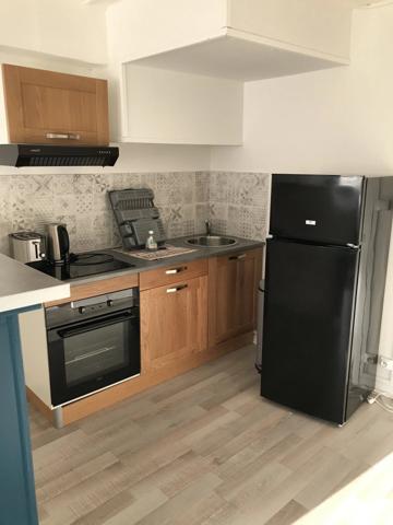 Location                                                      Appartement
                        
                     2 pièces                      53 m2                     à Saint-Quentin